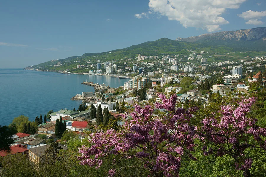 Пейзажи роскоши: покупка домов в Ялте